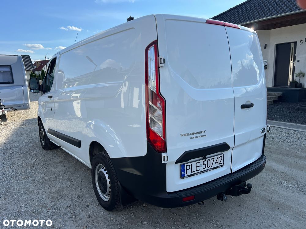 Ford Transit Custom - 11