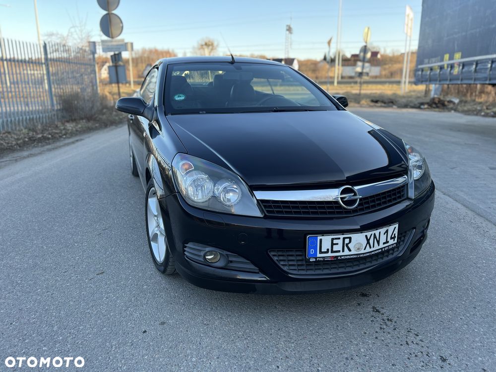Opel Astra - 1