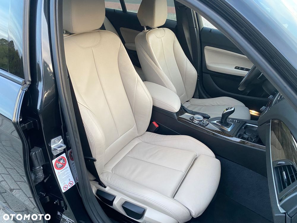BMW Seria 1 M135i Sport-Aut - 19