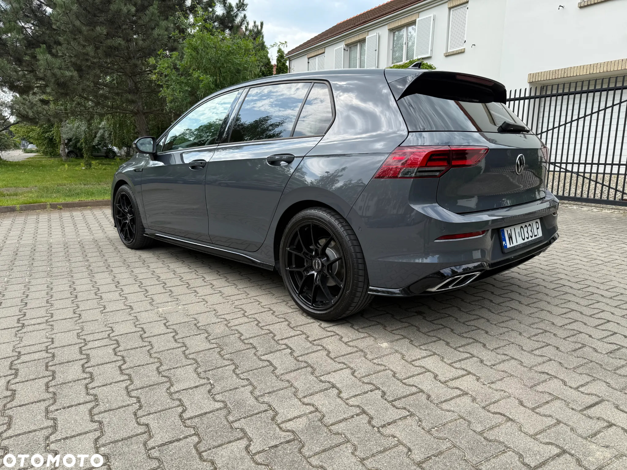 Volkswagen Golf VIII 2.0 TDI R-Line DSG - 14