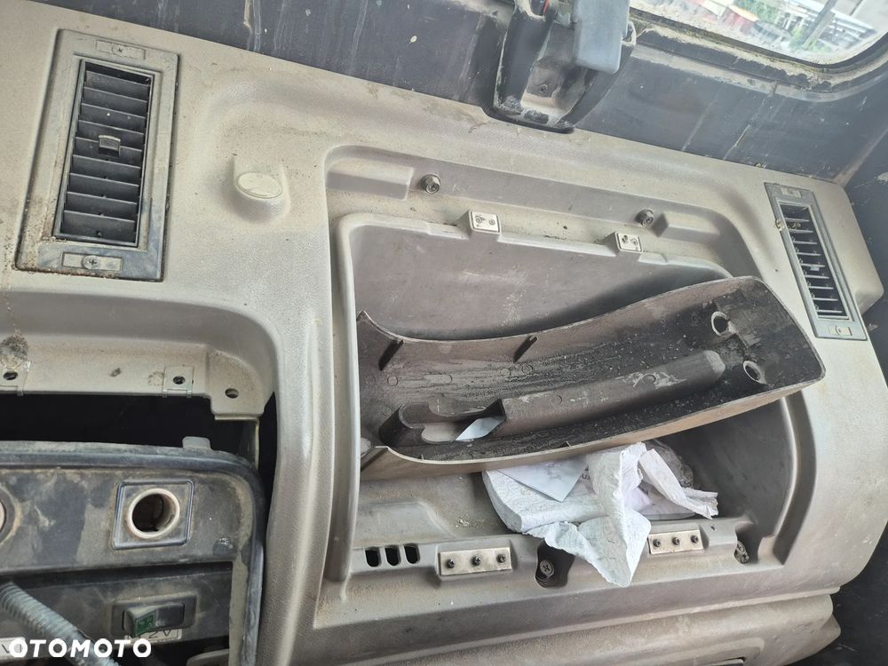 Case CX210 - 14