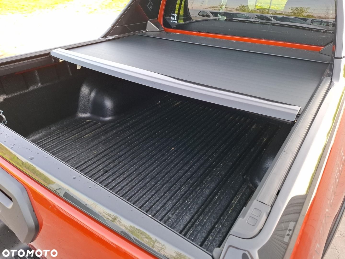 Toyota Hilux 2.8 D-4D Double Cab Invincible Sport 4x4 - 20