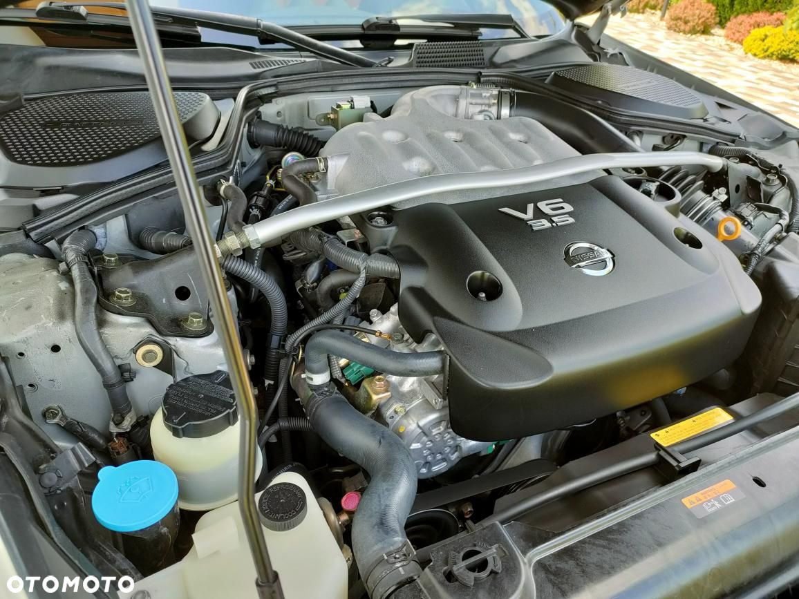 Nissan 350 Z 3.5 V6 - 24