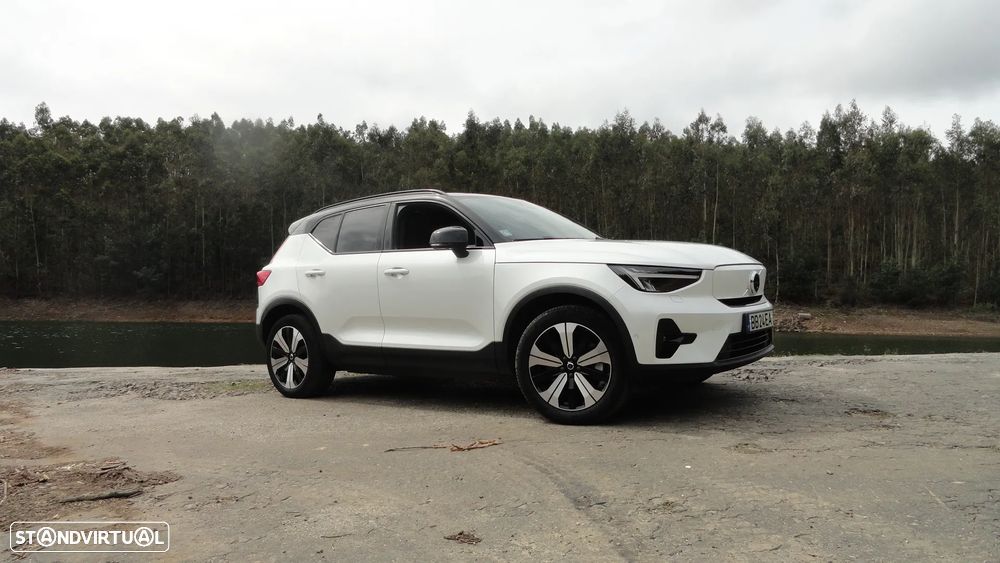 Volvo XC 40 Recharge Plus - 3