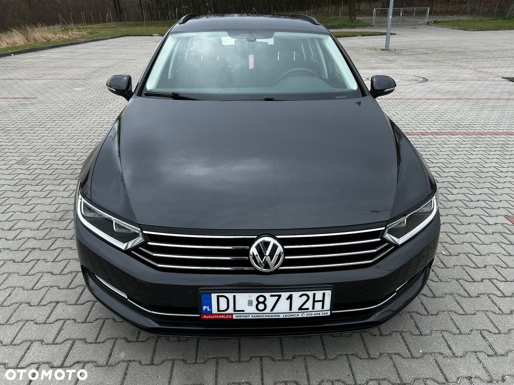 Volkswagen Passat Variant 1.6 TDI SCR DSG Business - 3
