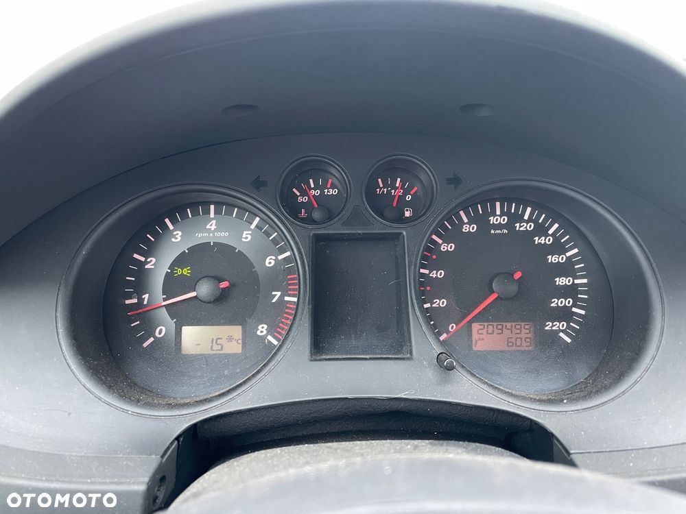 Seat Ibiza 1.4 16V Sport Edition - 5