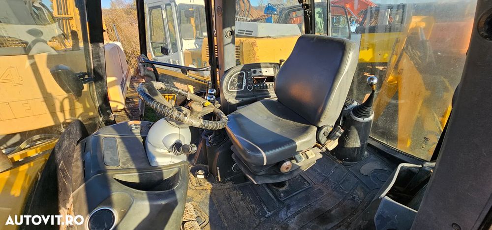 JCB 4CX Buldoexcavator - 8