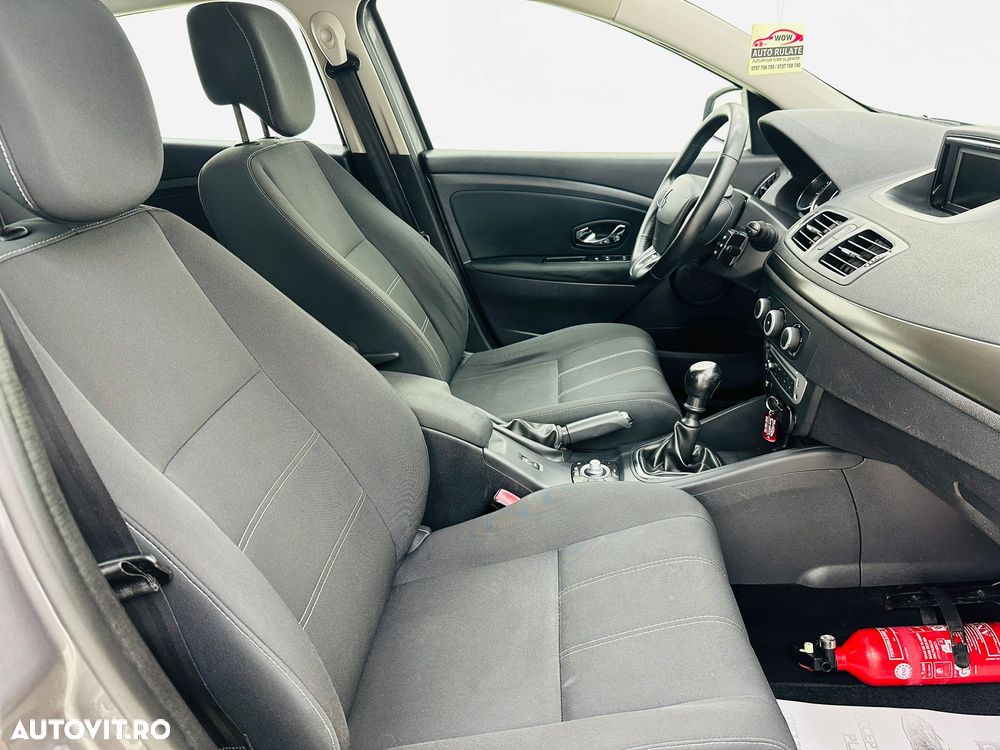 Renault Megane ENERGY dCi 110 Start & Stop Paris Business - 11