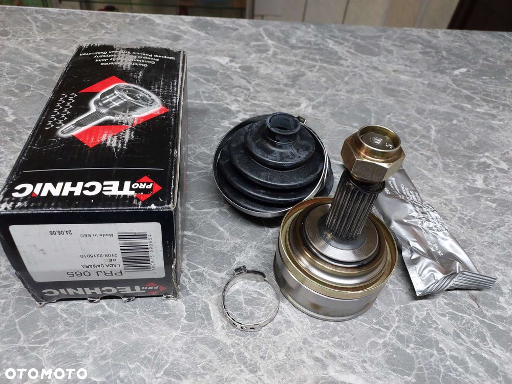 Przegub napędowy  Lada  LADA 110/ 111/ 112 95>/ SAMARA 86>  21082215012 2144980000 - 2