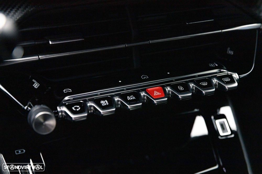 Peugeot e-2008 54 kWh GT - 35