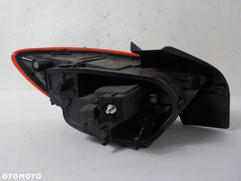 SEAT IBIZA IV 6J CUPRA FR LAMPA PRAWA TYŁ TYLNA - 3