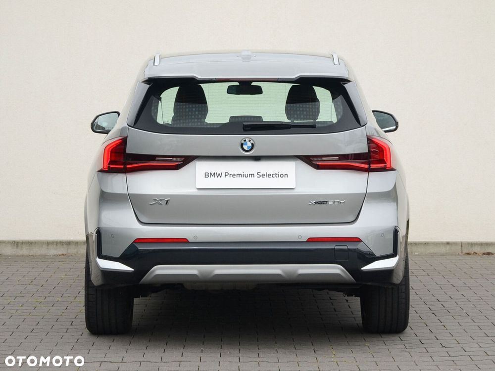BMW X1 - 10