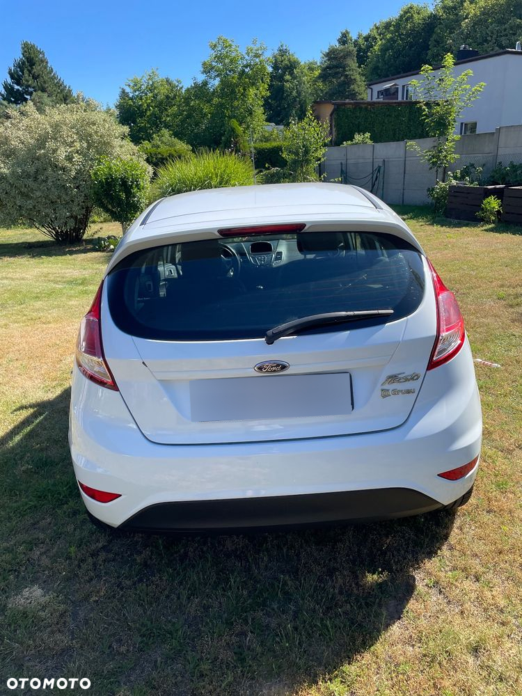 Ford Fiesta 1.5 TDCi Ambiente - 5