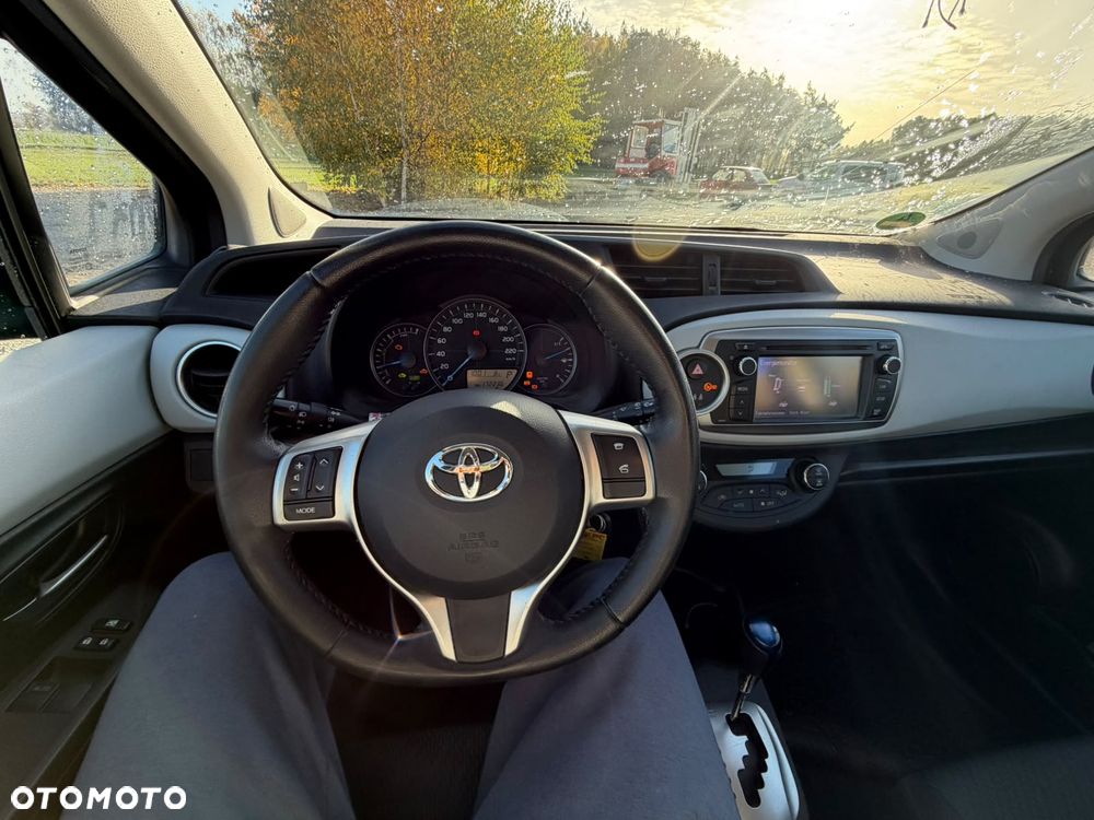 Toyota Yaris - 9