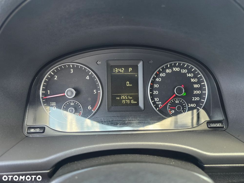 Volkswagen Caddy Trendline DSG - 27