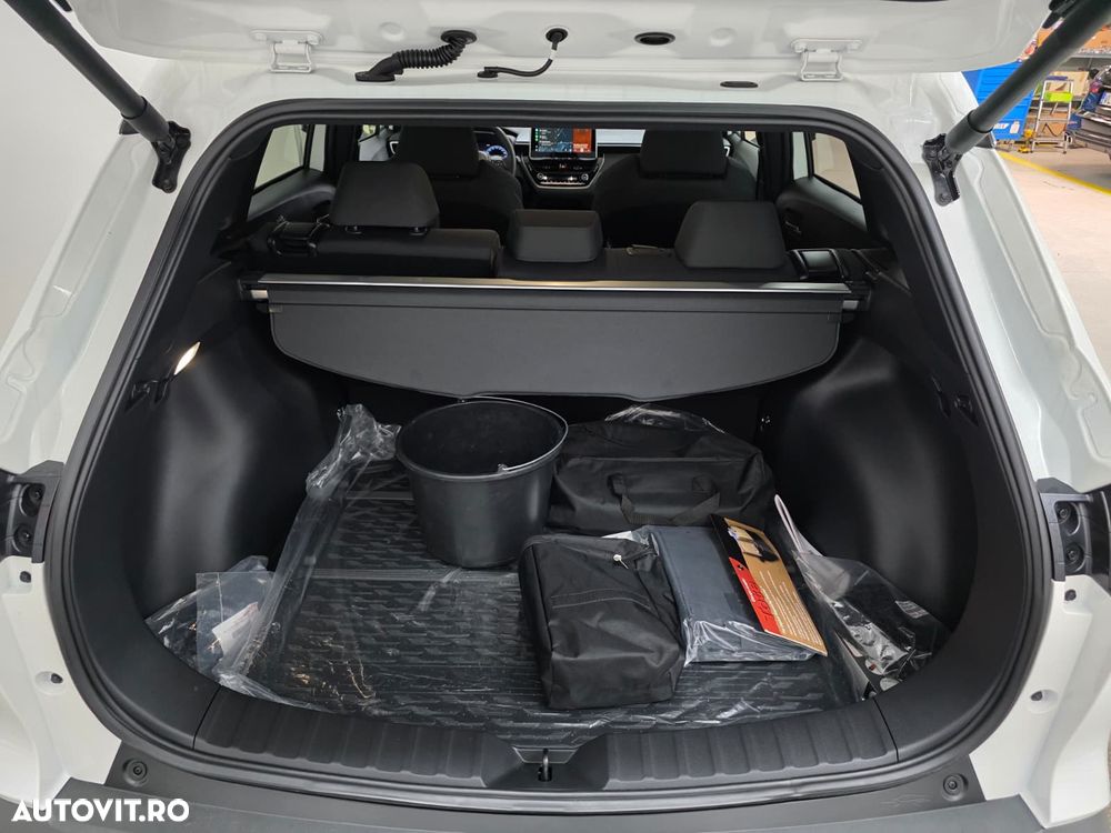 Toyota Corolla Cross 1.8I 2WD Dynamic - 22