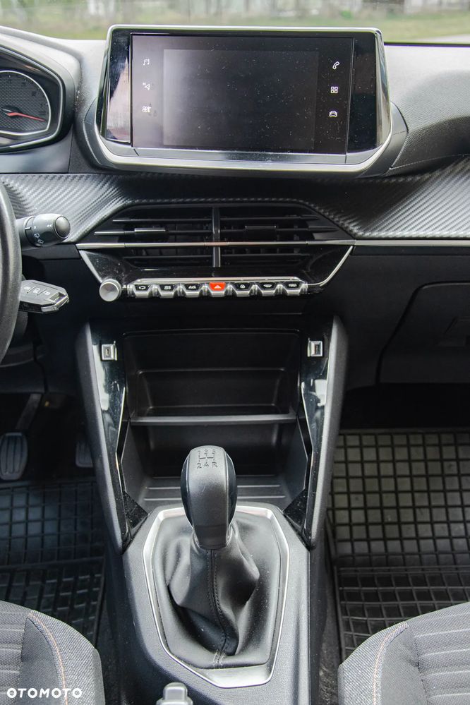 Peugeot 208 PureTech 75 Active - 12