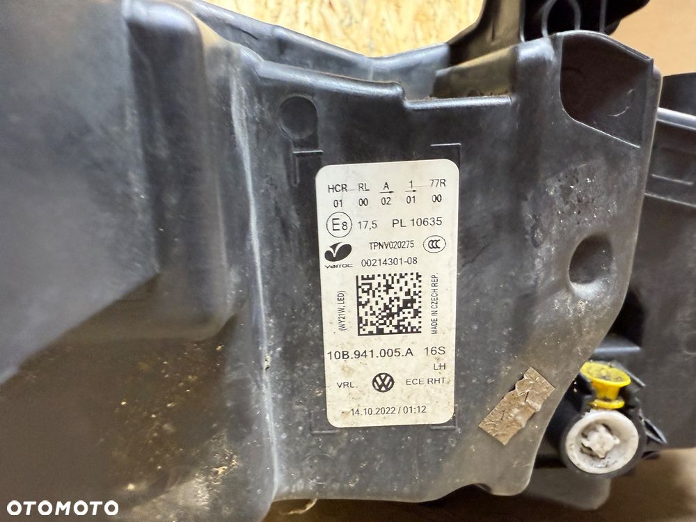 LAMPA LEWA FULL LED VOLVO ID3 10B941005A - 8