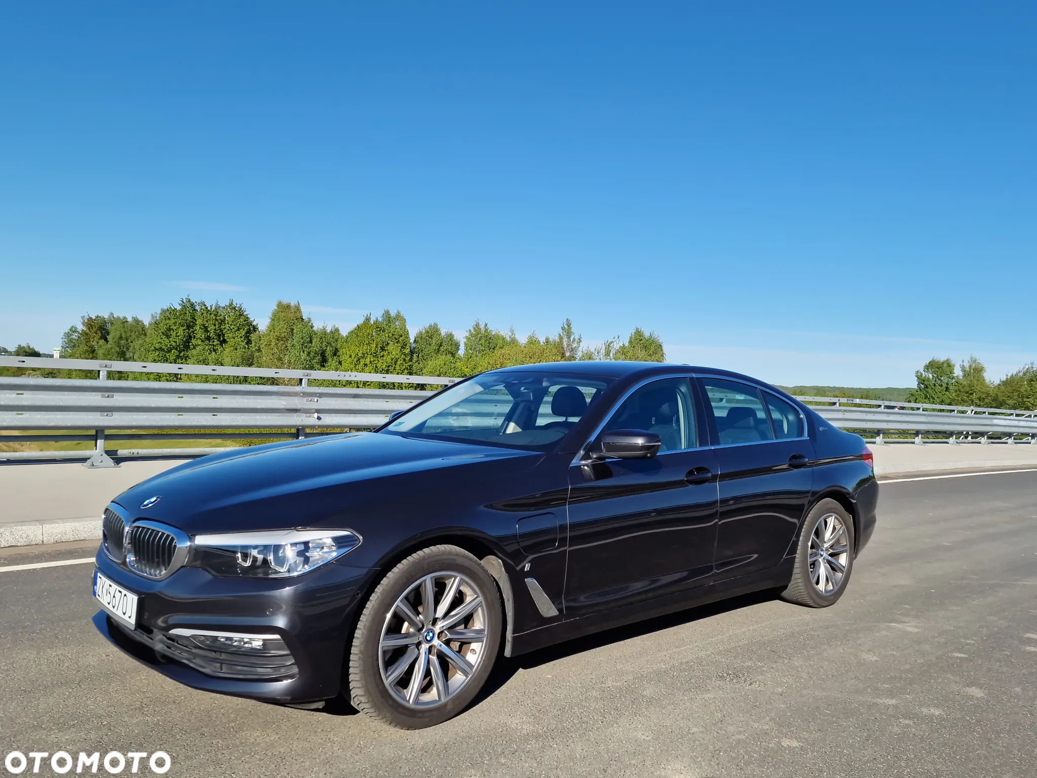BMW Seria 5 530e iPerformance Luxury Line sport - 2