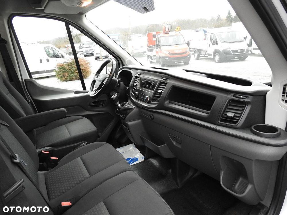Ford TRANSIT FURGON BRYGADÓWKA  6 MIEJSC TEMPOMAT KLIMATYZACJA  185KM - 35