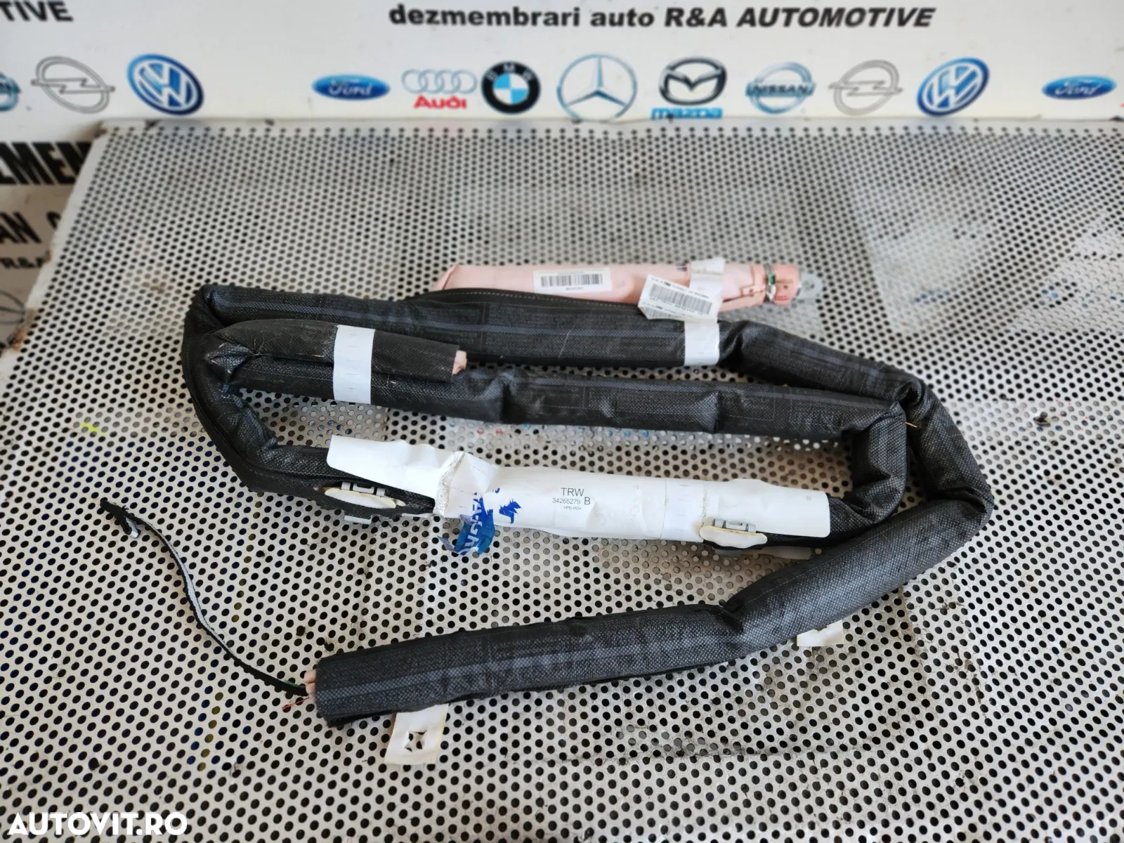 Airbag Cortina Stanga Peugeot 5008 Model 2017-2018-2019-2020-2021-2022-2023 Dezmembrez Peugeot 5008 - 4