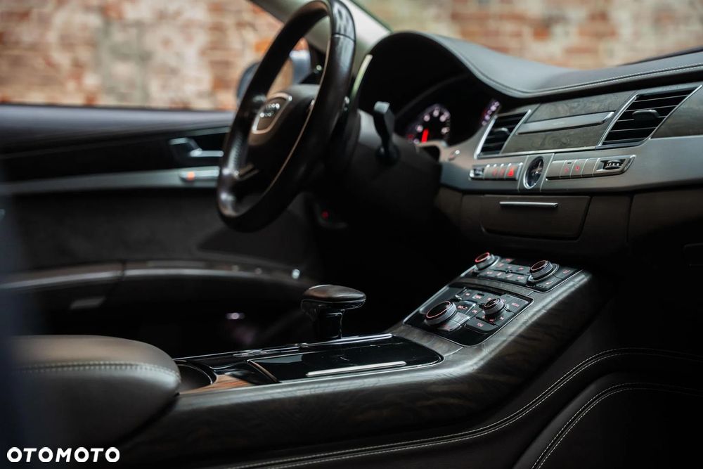 Audi A8 4.2 FSI Quattro tiptronic - 5