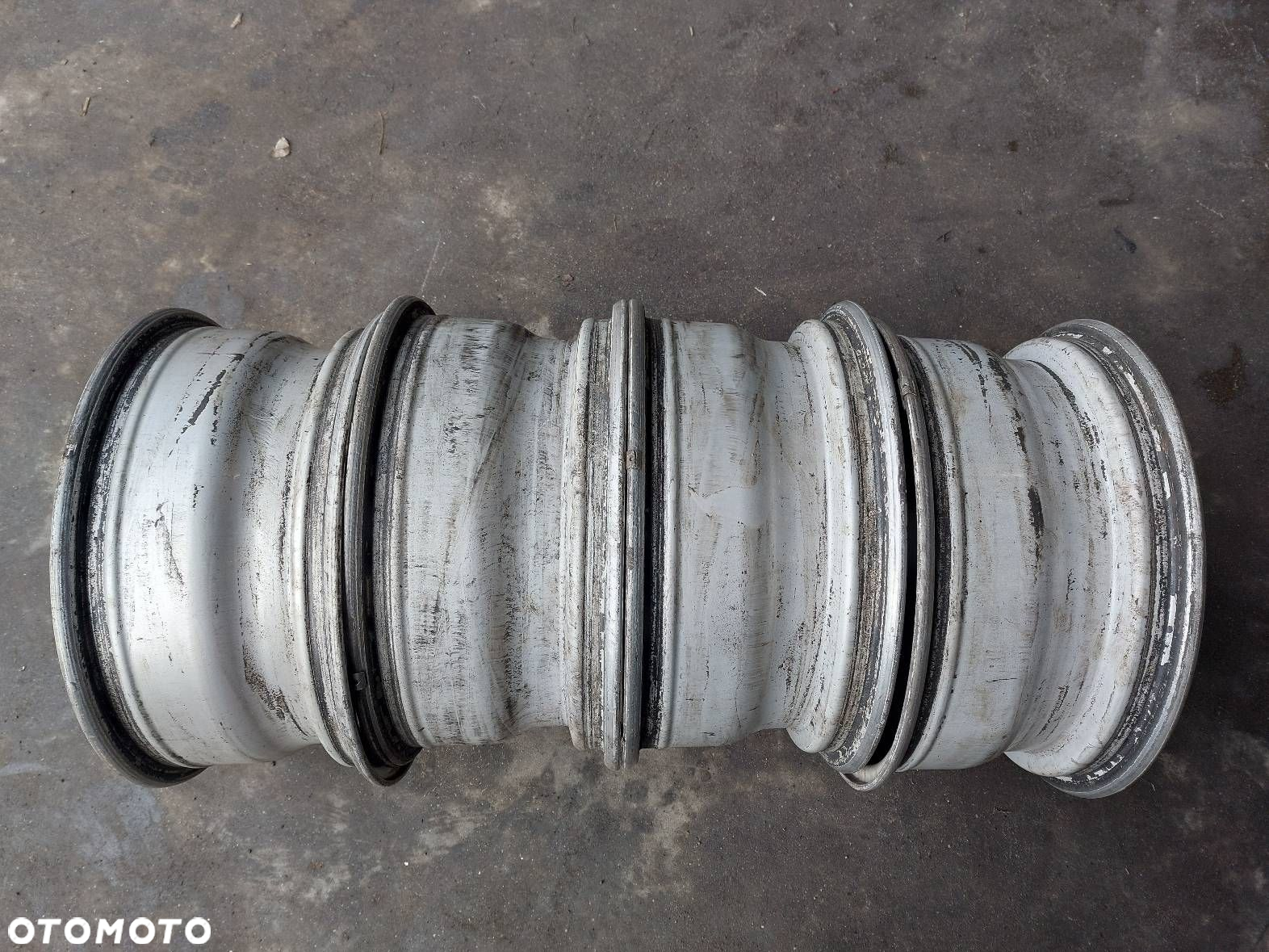 FELGA ALUMINIOWA 4 SZT 5X120 7Jx16 ET20 FI74,1 BMW E39 STYLING 33 - 10