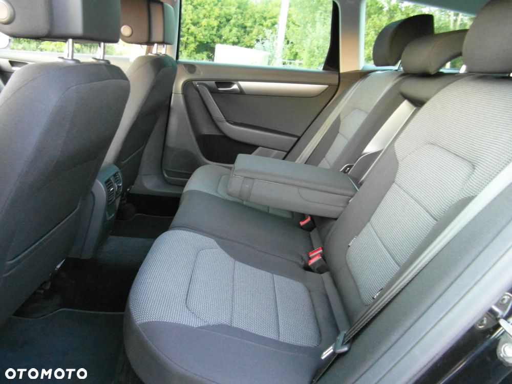 Volkswagen Passat 1.4 TSI BlueMotion Technology Comfortline - 35