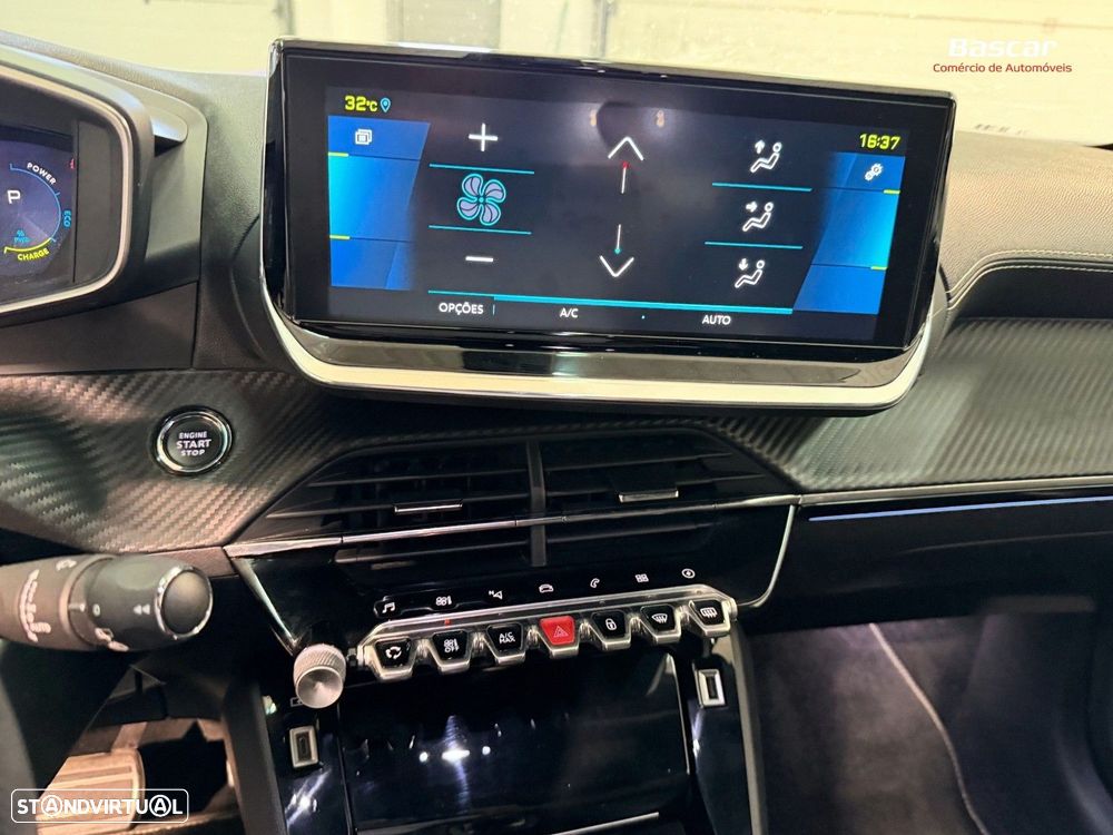 Peugeot e-208 50 kWh GT - 19