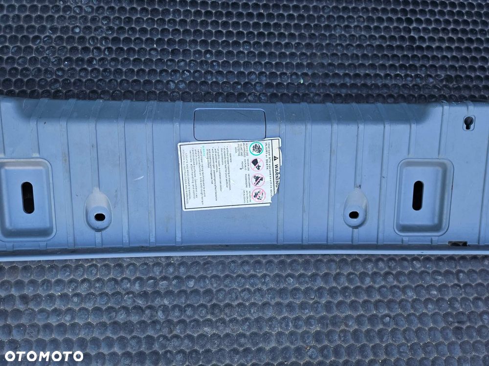 Tapicerka Klapa Osłona Klapy Pas Tylny Bagażnika Plastik BMW 3 E90 LCI 2009r - 5