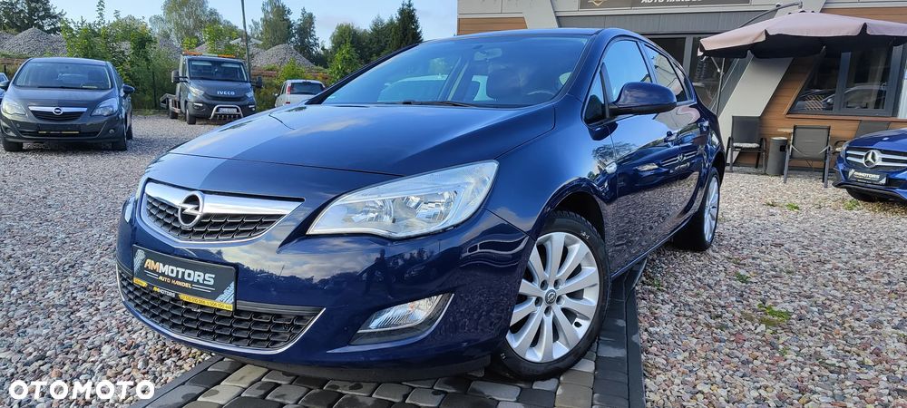 Opel Astra 1.6 ECOFLEX Start/Stop Edition - 2