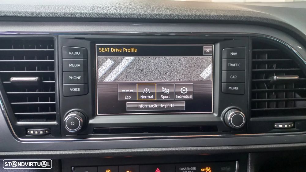 SEAT Leon 2.0 TDI DPF FR - 11