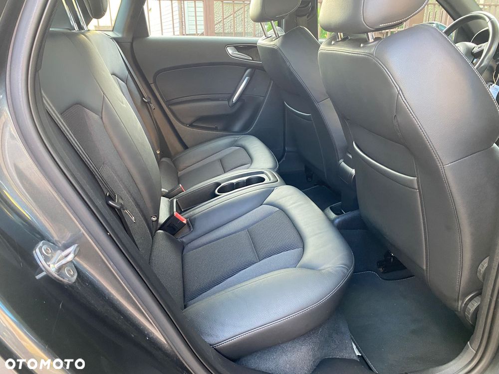 Audi A1 Sportback 1.6 TDI Attraction S tronic - 10