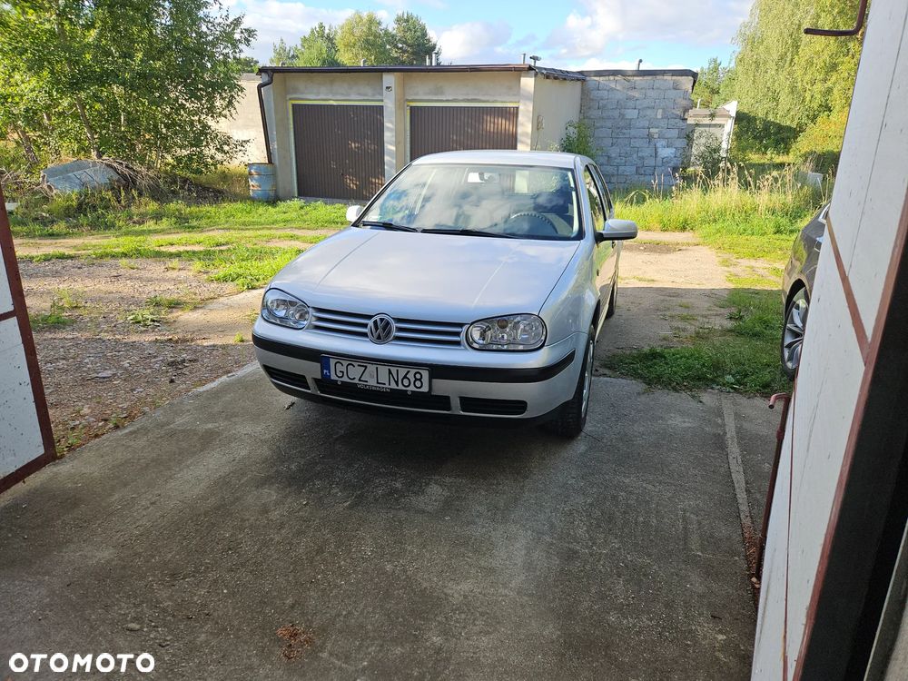 Volkswagen Golf 1.6 Basis - 38