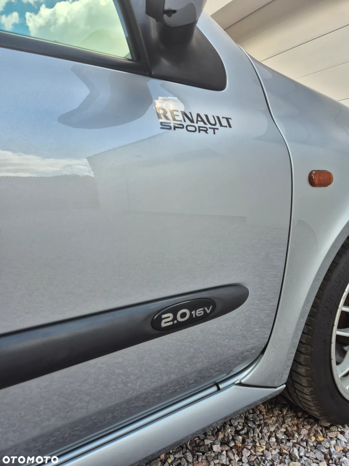 Renault Clio 2.0 16V Sport - 25