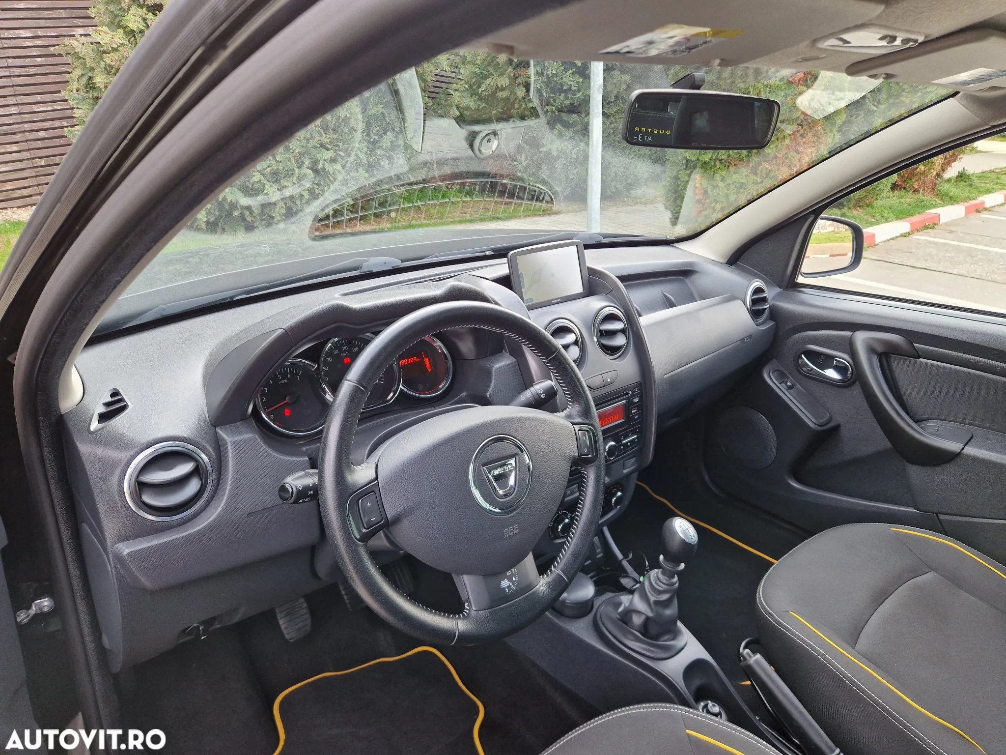 Dacia Duster 1.5 dCi 4x2 Laureate - 3