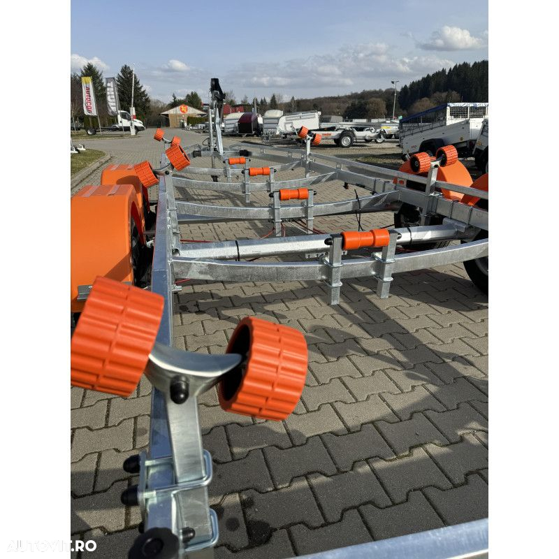 Autocar Remorca transport ambarcatiuni cu doua axe  P2700-8 Lux - 7
