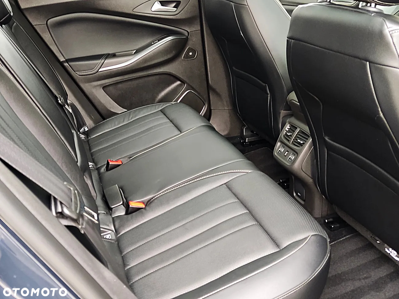 Opel Grandland X 1.2 Start/Stop Automatik INNOVATION - 23