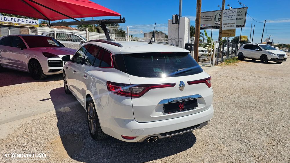 Renault Mégane 1.5 Blue dCi GT Line J18 - 11