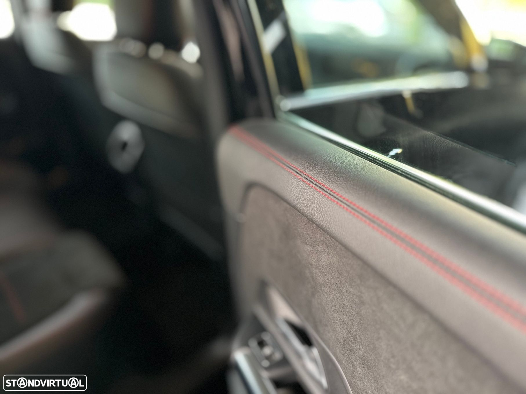 Mercedes-Benz GLA 250 e AMG Line - 24