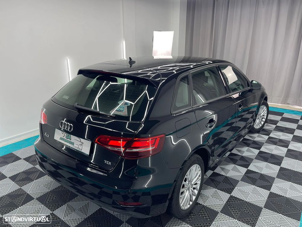 Audi A3 Sportback 1.6 TDI Design - 7