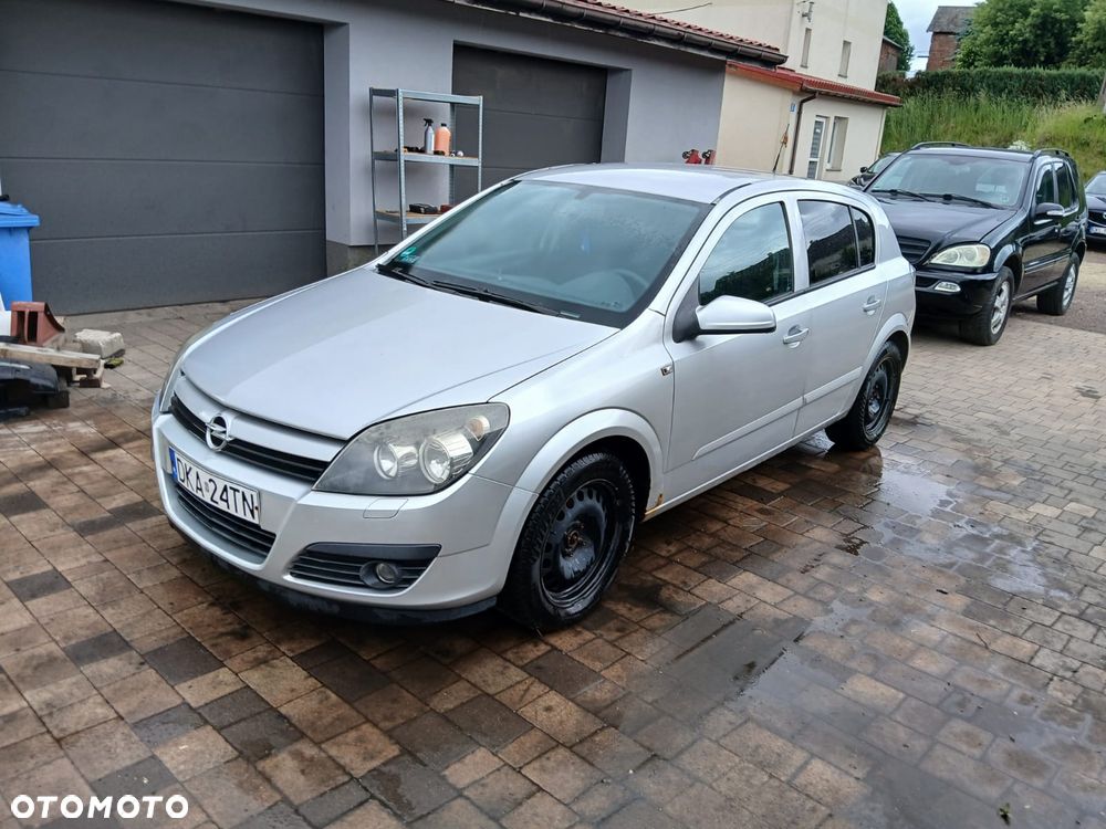Opel Astra - 1