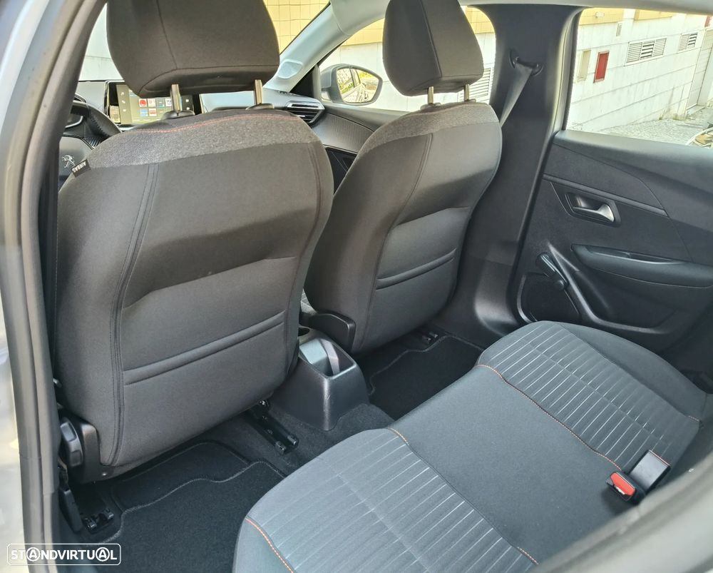 Peugeot 208 1.2 PureTech Active - 22