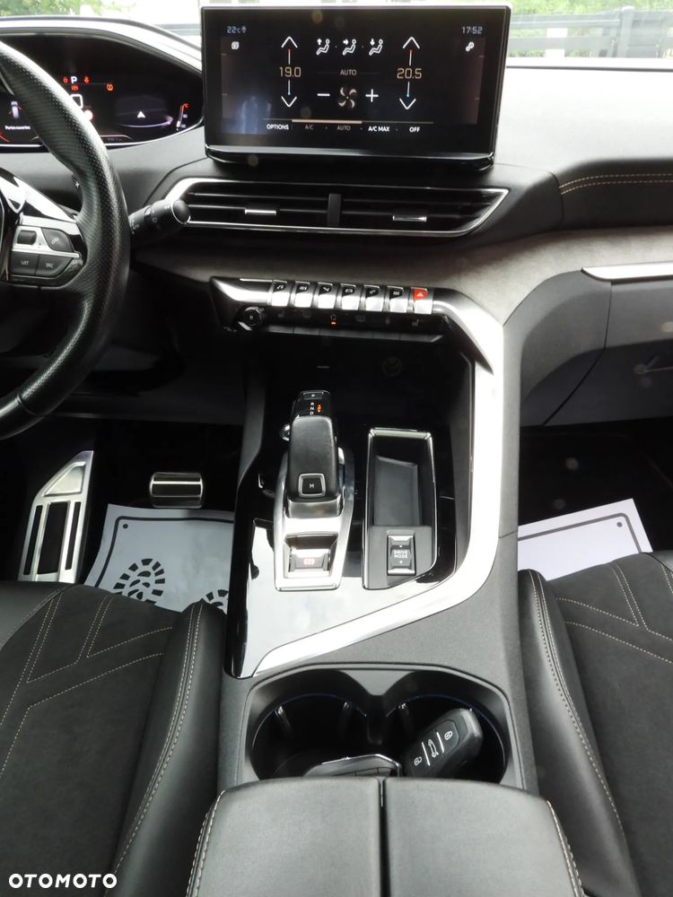 Peugeot 3008 1.5 BlueHDi GT Pack S&S EAT8 - 33
