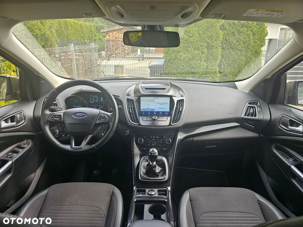 Ford Kuga - 15