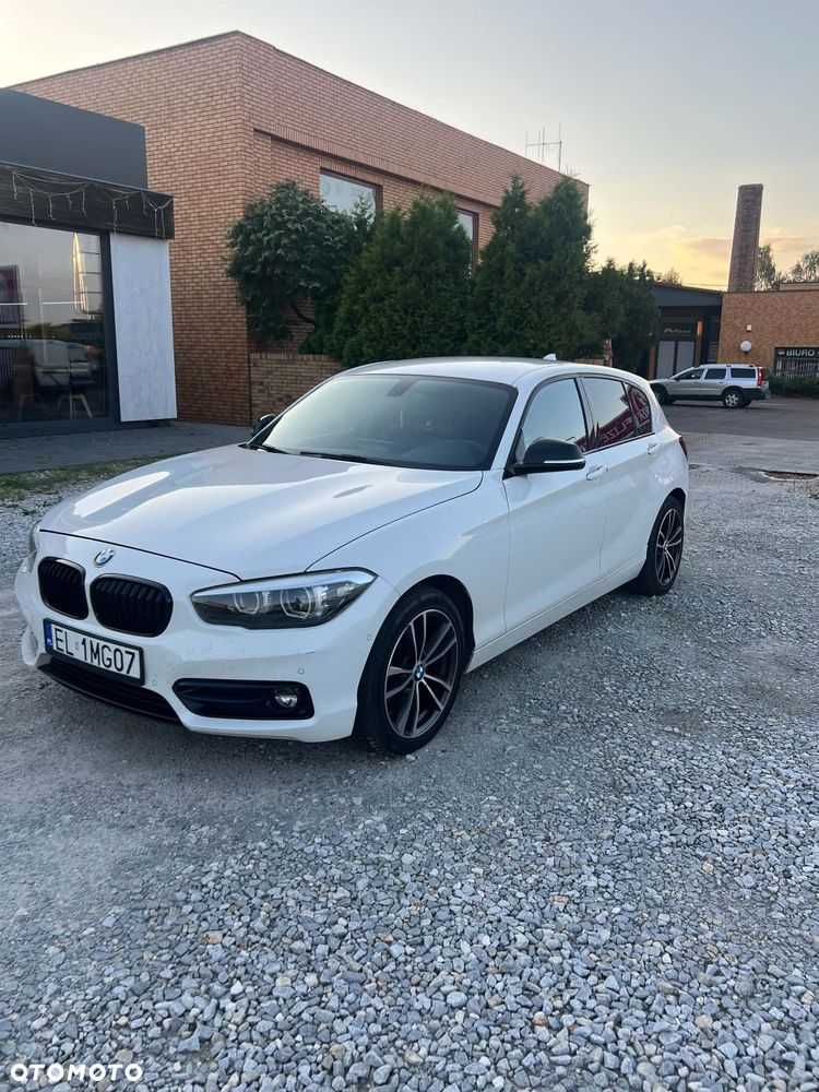 BMW Seria 1 118i - 4