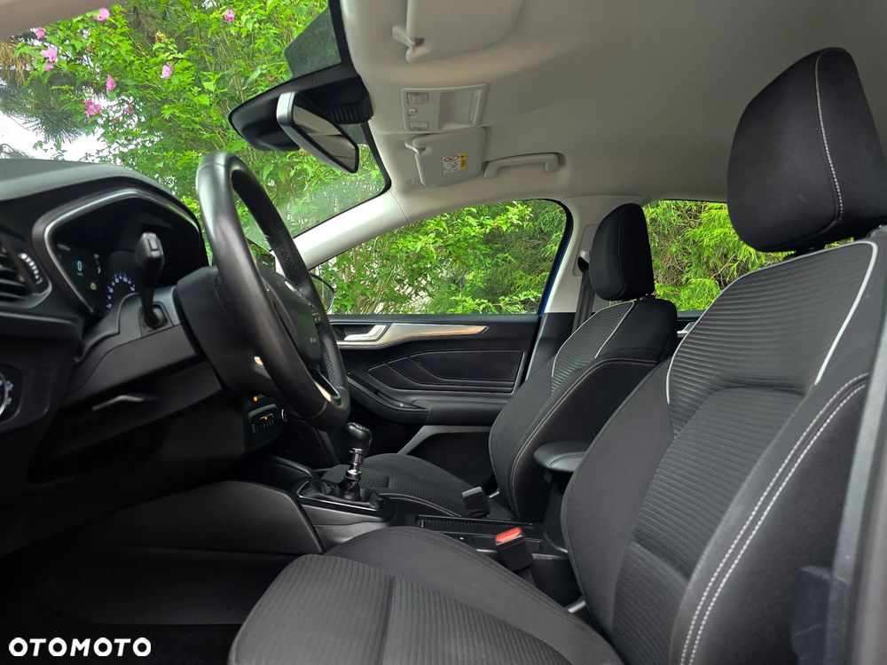 Ford Focus 1.0 EcoBoost mHEV Titanium X - 15
