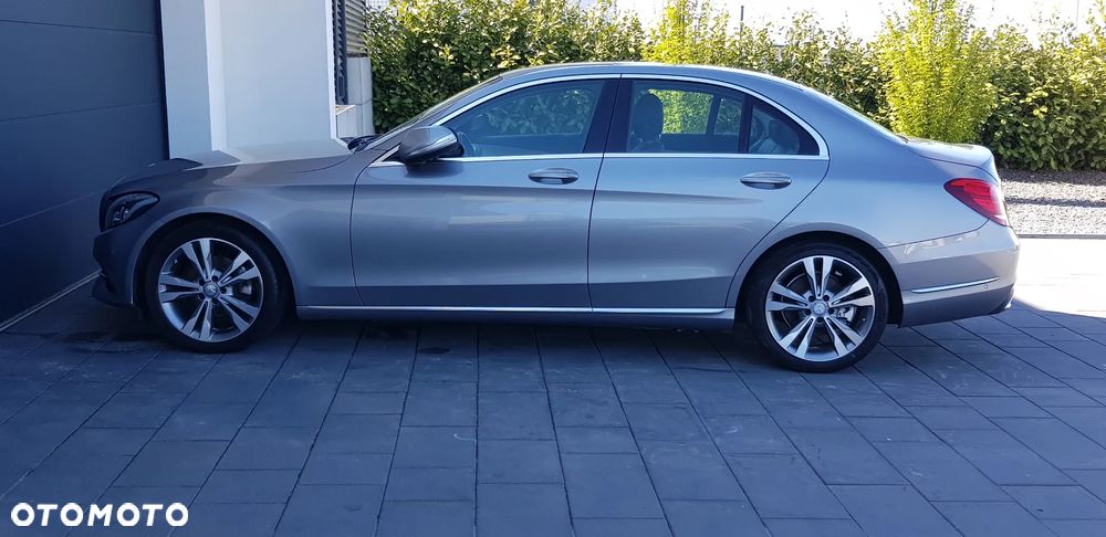 Mercedes-Benz Klasa C 200 d AMG Line - 9