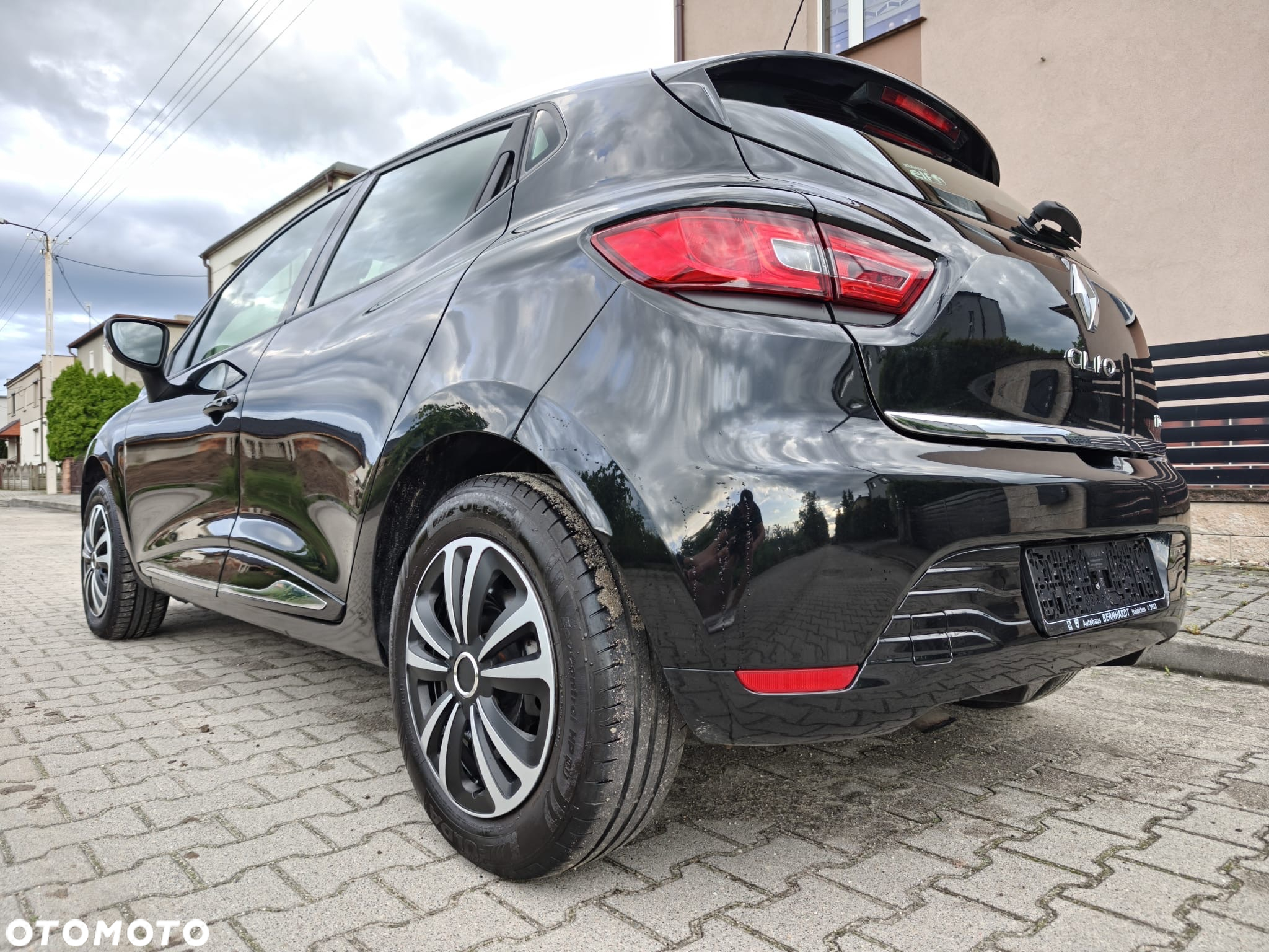 Renault Clio - 9