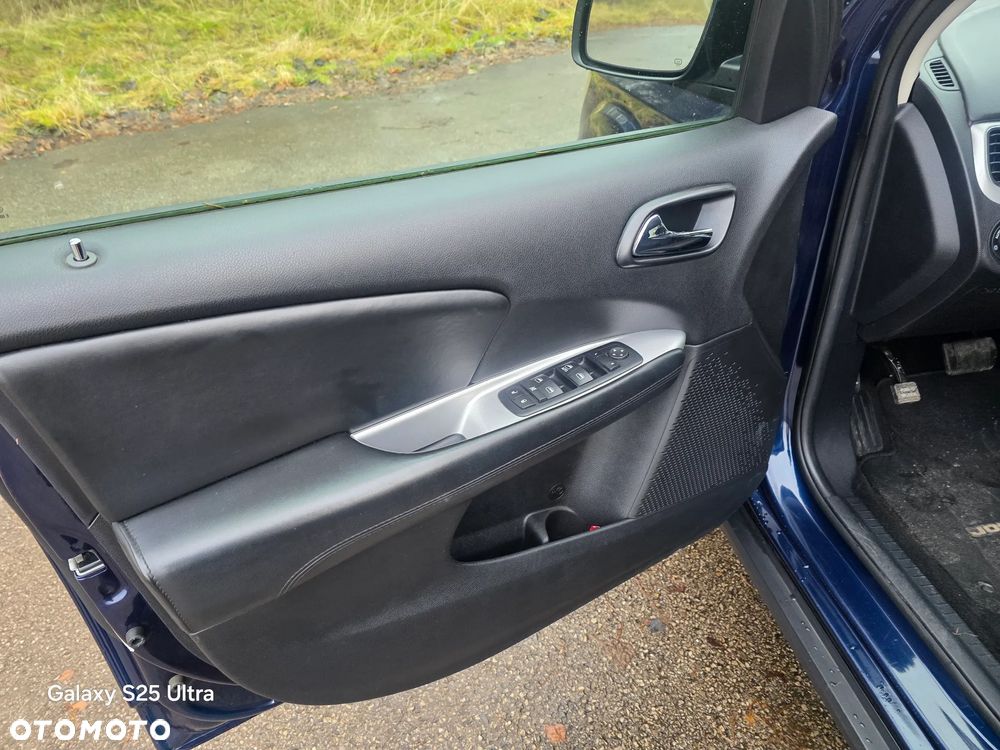 Dodge Journey 2.7 V6 R/T - 17